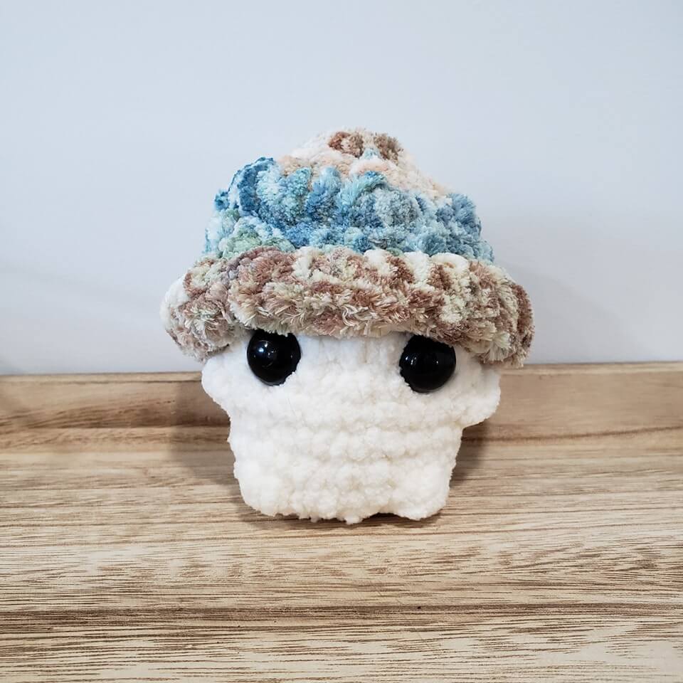 blue-mushroom-boi